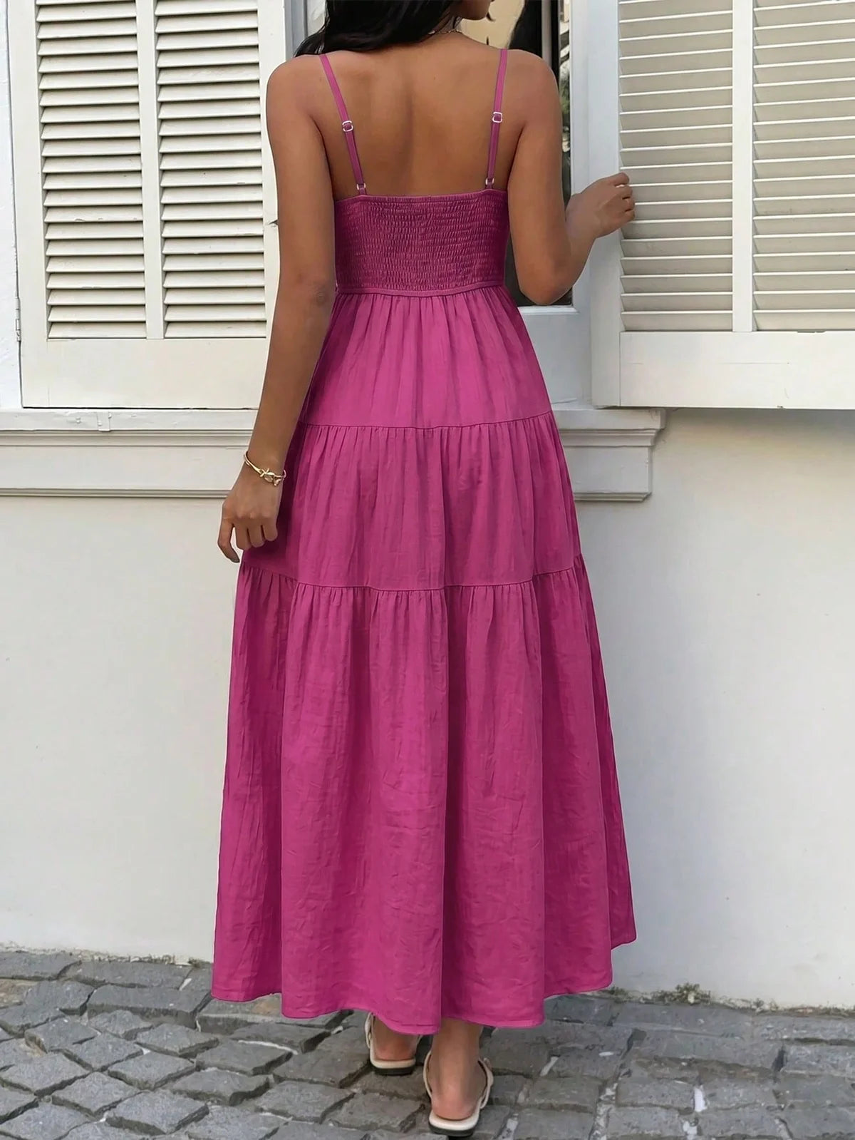 Vestido Sem Mangas Férias Solto e Emagrecedor com Alças Finas