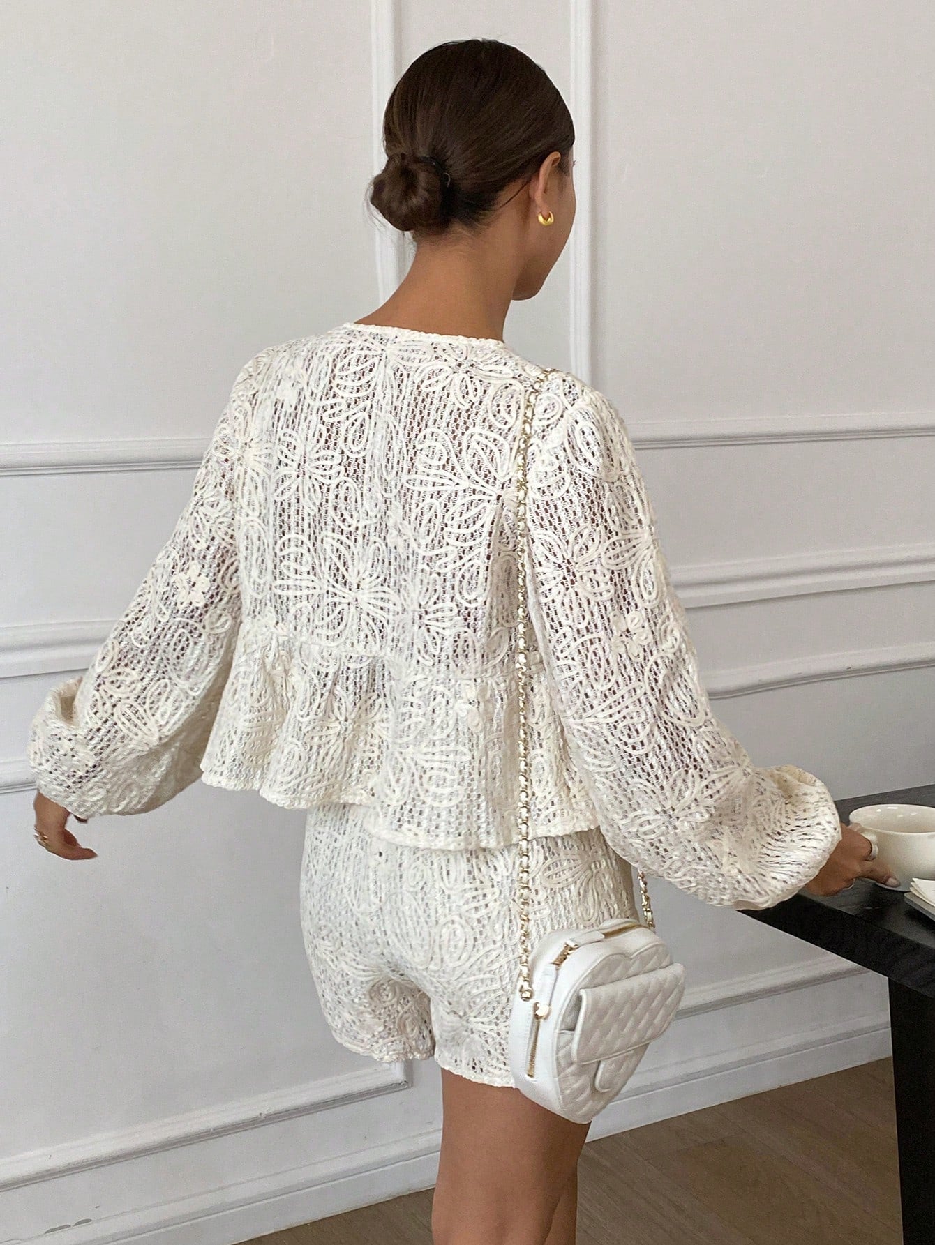 Conjunto 2 Peças Top Coração com Alças de Laço e Calça Super Pantalona