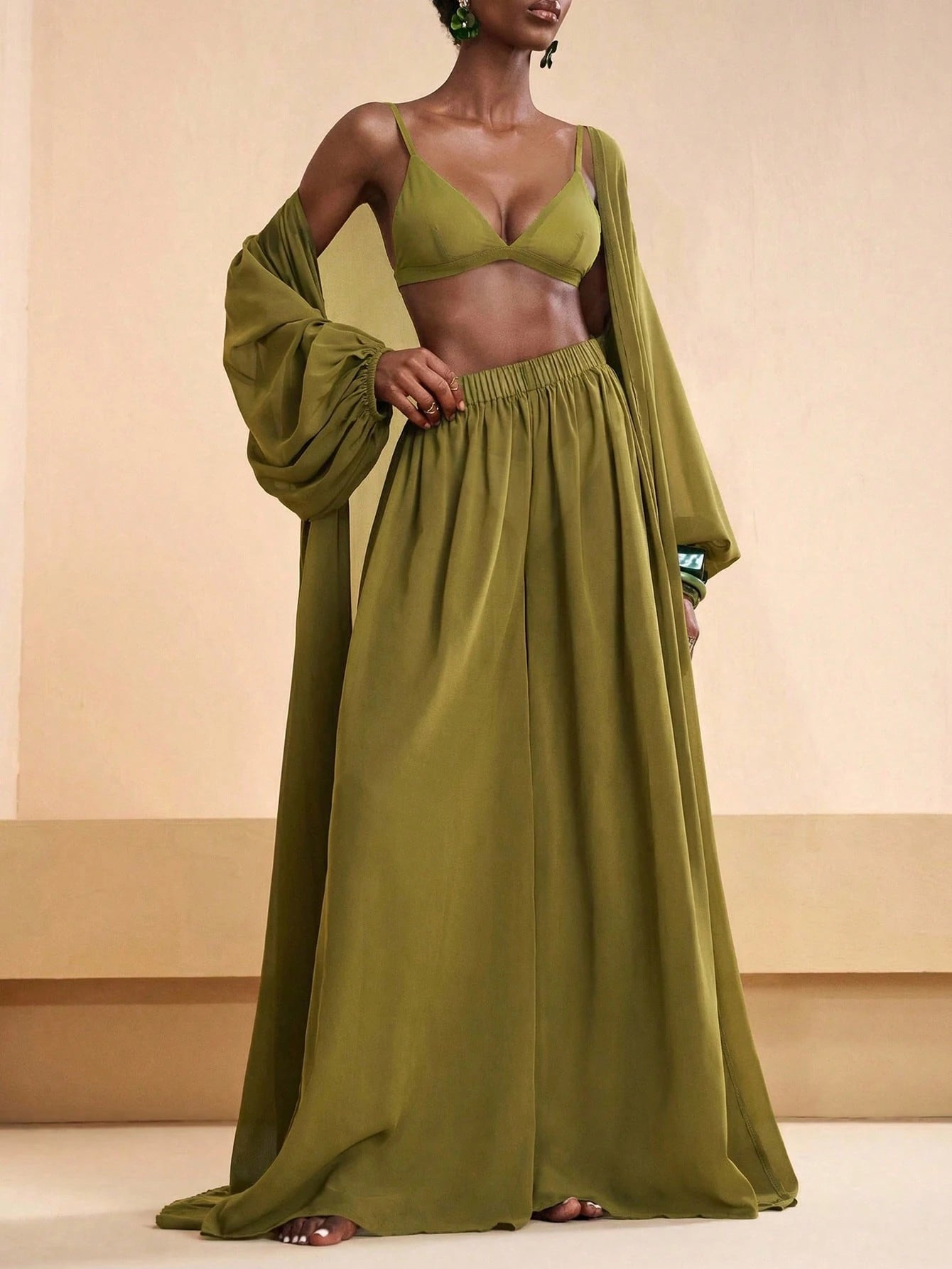 Conjunto Kimono Resort e Calça Palazzo com Estampa Étnica Boho