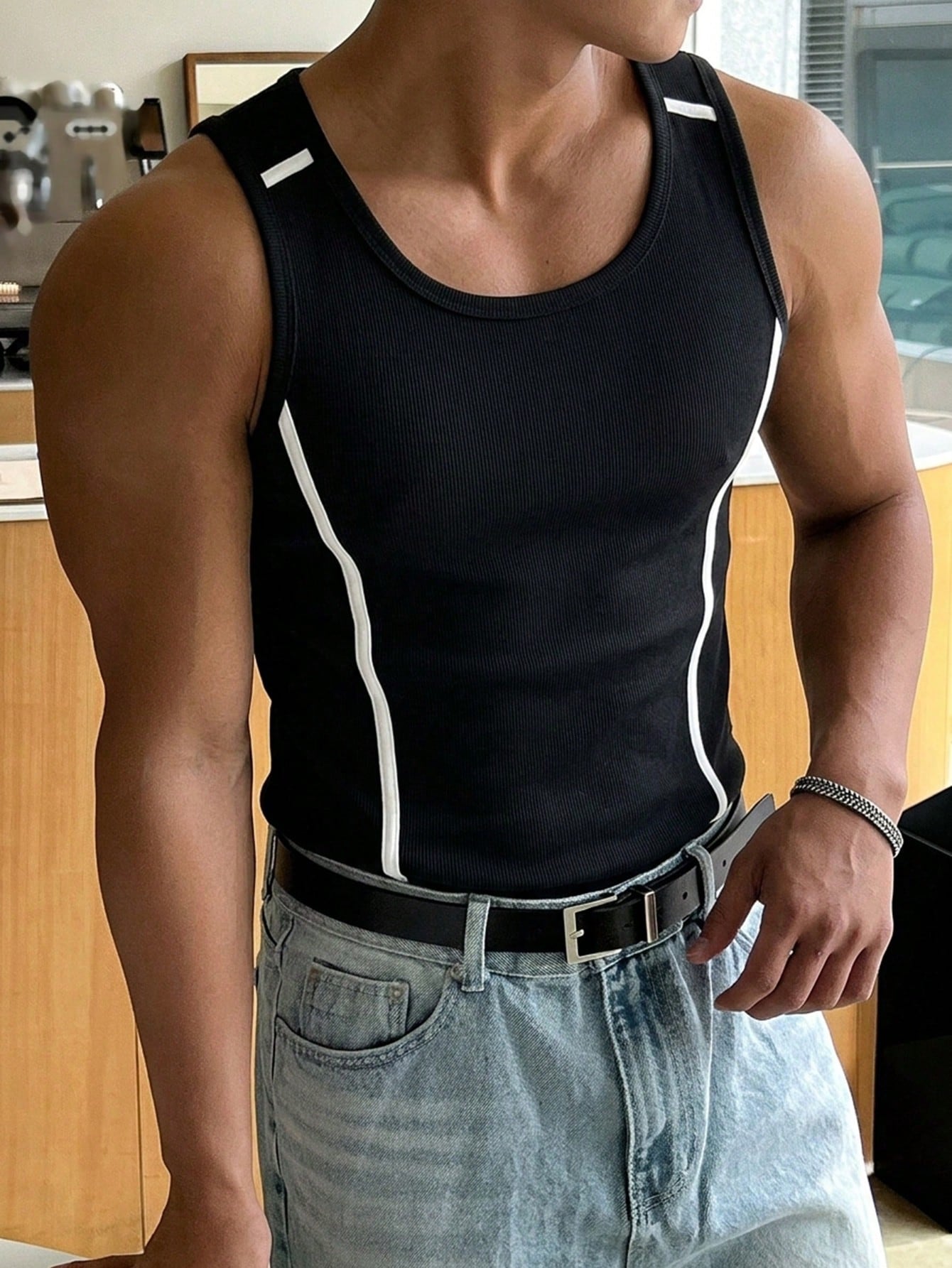 Colete Alfaiataria Slim Fit com Abotoamento Frontal Clássico