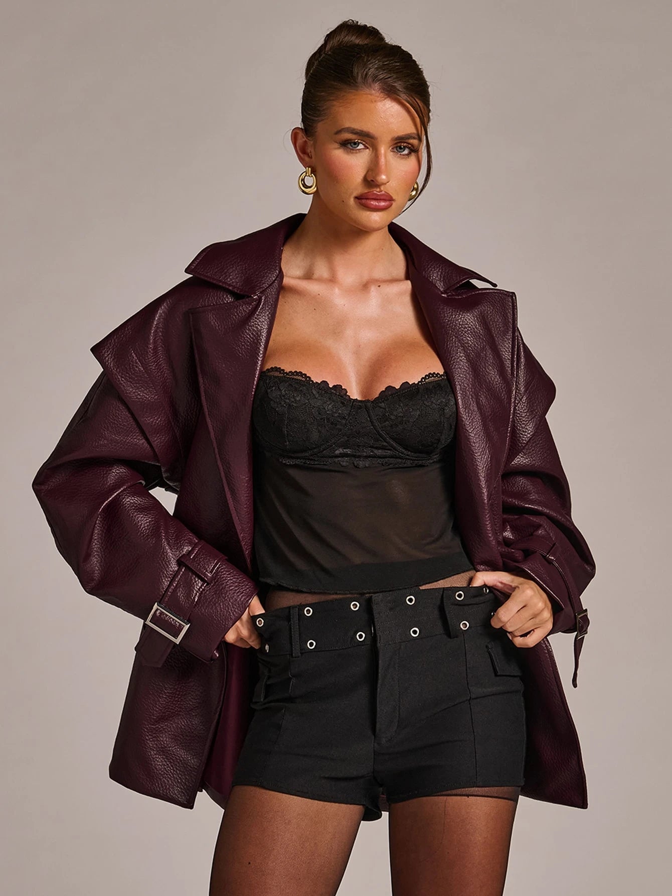 Casaco Trench Cropped Couro PU Bordô com Cinto