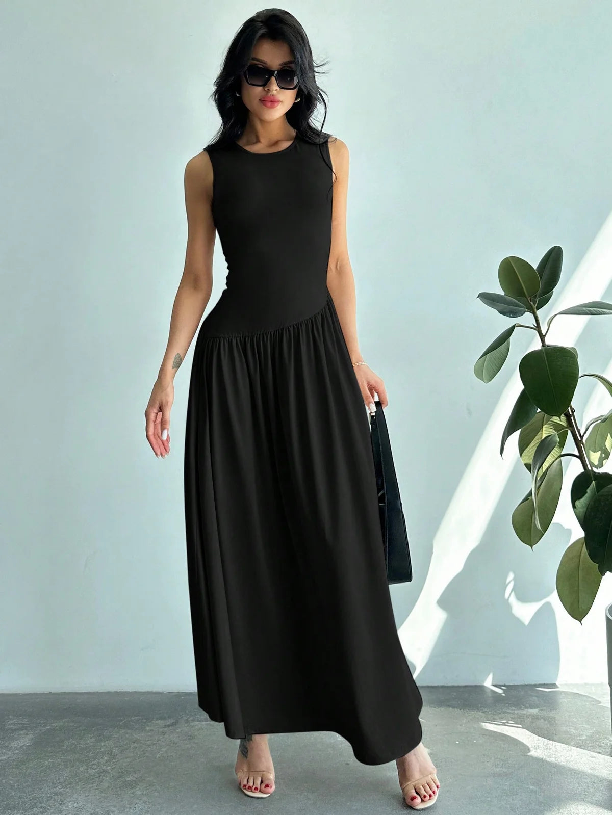 Vestido Longo sem Mangas e Cintura Frufru sólido de cor para uso