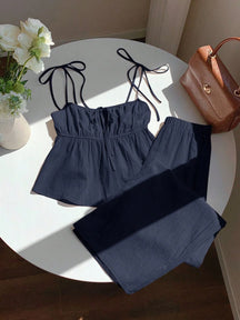 Conjunto de Camiseta Regata de Linho Azul Marinho Trançado e