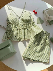 Conjunto Feminino de Top Regata e Shorts com Estampa Xadrez e