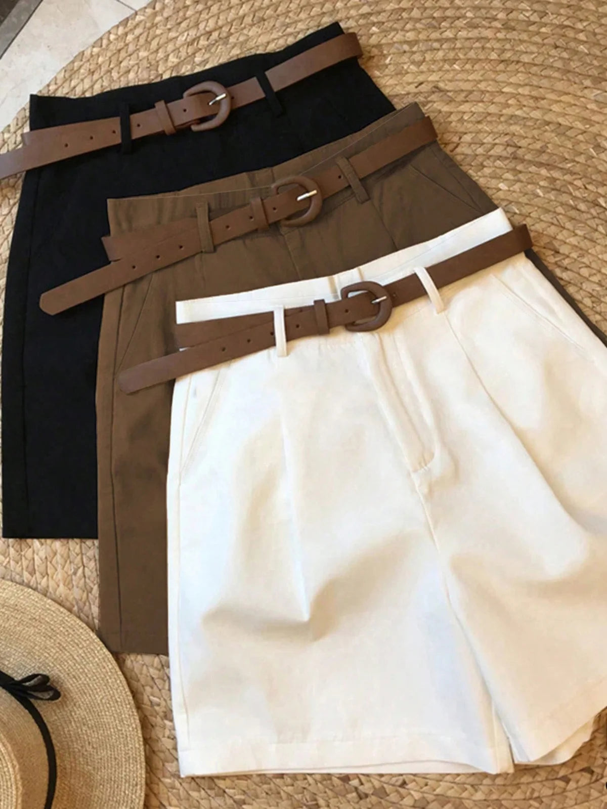 Conjunto Feminino de 3 Peças Preto Branco Café Shorts para