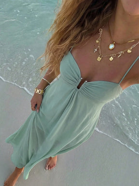 Vestido Feminino de Cor Sólida com Alças Finas e Pregas para Férias