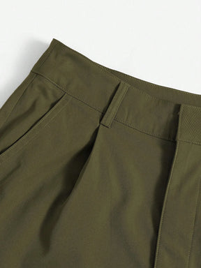 Essnce Shorts Casuais Plissados com Bolso em Cor Sólida para