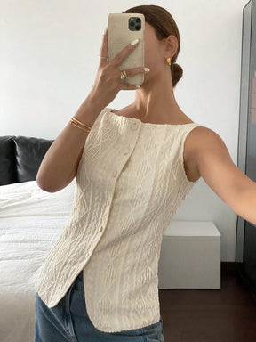 Colete de Alfaiataria Top feminina branca sem mangas com textura