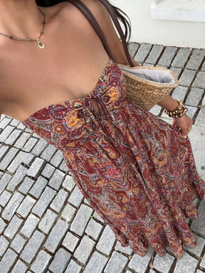Vestido Sexy Costas Nuas com Tiras Cruzadas Criss-Cross